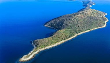 Στο «σφυρί» βγαίνει το νησί Μάκρη στο Ιόνιο: Ποια είναι η τιμή εκκίνησης