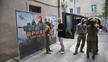 Κίεβο: Στρατολόγοι του Ζελένσκι πήγαν σε γυμναστήριο για εθελοντές αλλά το μετάνιωσαν
