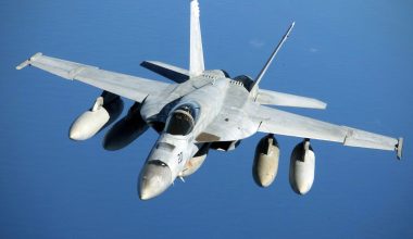 Ιράν: «Καταρρίψαμε αμερικανικό μαχητικό αεροσκάφος κοντά στο Μπουσέρ» – Διαψεύδουν οι ΗΠΑ