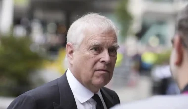 Το Παλάτι του Μπάκιγχαμ έδωσε στην Αστυνομία το αρχείο των 20.000 e-mails του Άντριου