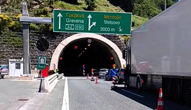 «Χάος» προκάλεσε κοπάδι προβάτων στη σήραγγα Ανηλίου στην Εγνατία Οδό: Διακόπηκε η κυκλοφορία (βίντεο)