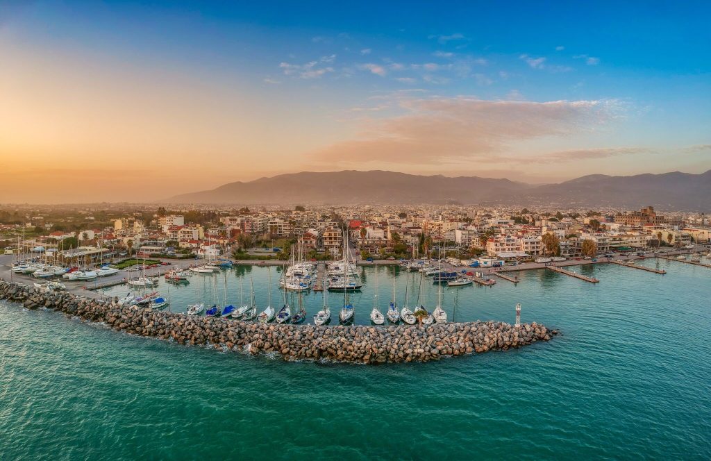 Αυτοί είναι οι προορισμοί που επέλεξαν οι Έλληνες για το τριήμερο του Αγίου Πνεύματος