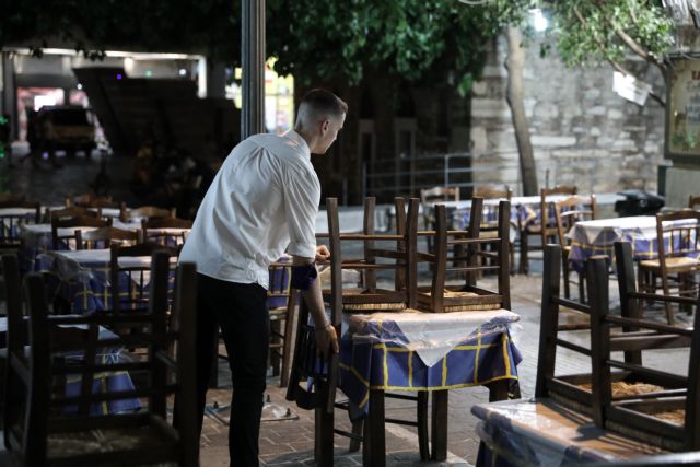 Οι τζίροι στην εστίαση κατέρρευσαν τον Μάιο και δεν έφταιγε ο καιρός