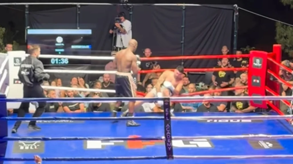 Θεαματικό νοκ άουτ στο Fight for Glory IV: Ο Σωτηρόπουλος «πέταξε» έξω από το ρινγκ μετά το χτύπημα του Billy G