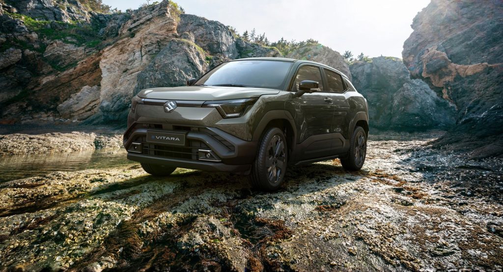 Suzuki eVITARA: Το ηλεκτρικό SUV που δεν ξέχασε τι σημαίνει «Suzuki»