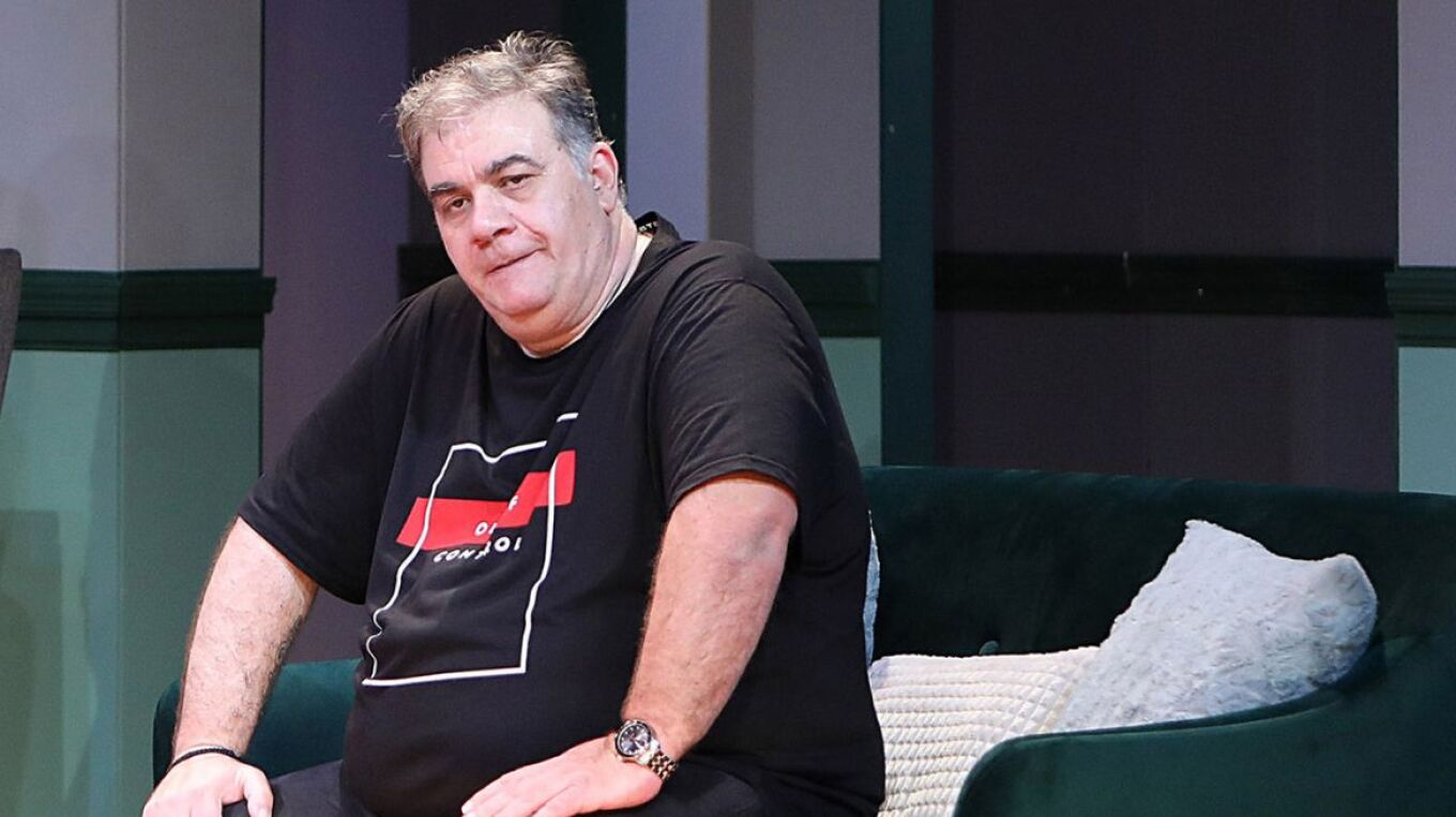 Δ.Σταρόβας: «Μεγάλωσα χωρίς πατέρα – Η μητέρα μου έκανε τρεις δουλειές για να μας συντηρήσει»