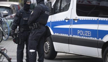 Γερμανία: Σέρβος πυροβόλησε αστυνομικό και κρατά σε ομηρία δύο ανήλικα παιδιά – Άγνωστη η κατάστασή τους