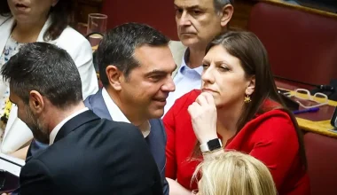 Ο διάλογος Α.Τσίπρα – Ζ.Κωνσταντοπούλου το 2015 για τις υποκλοπές