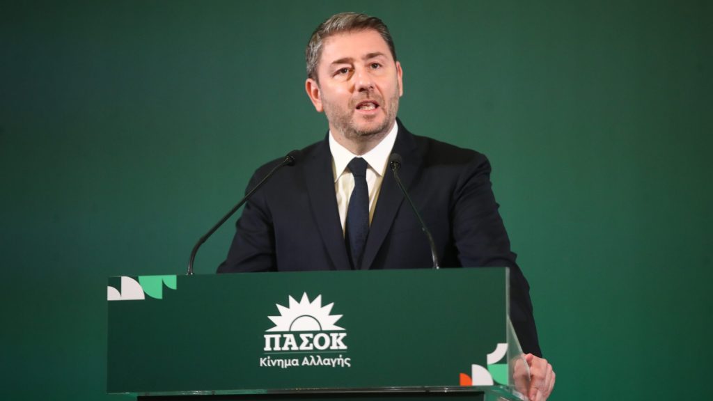 Συνεδριάζει αύριο το Πολιτικό Συμβούλιο του ΠΑΣΟΚ: Μετά τα νέα κόμματα και τις δημοσκοπήσεις