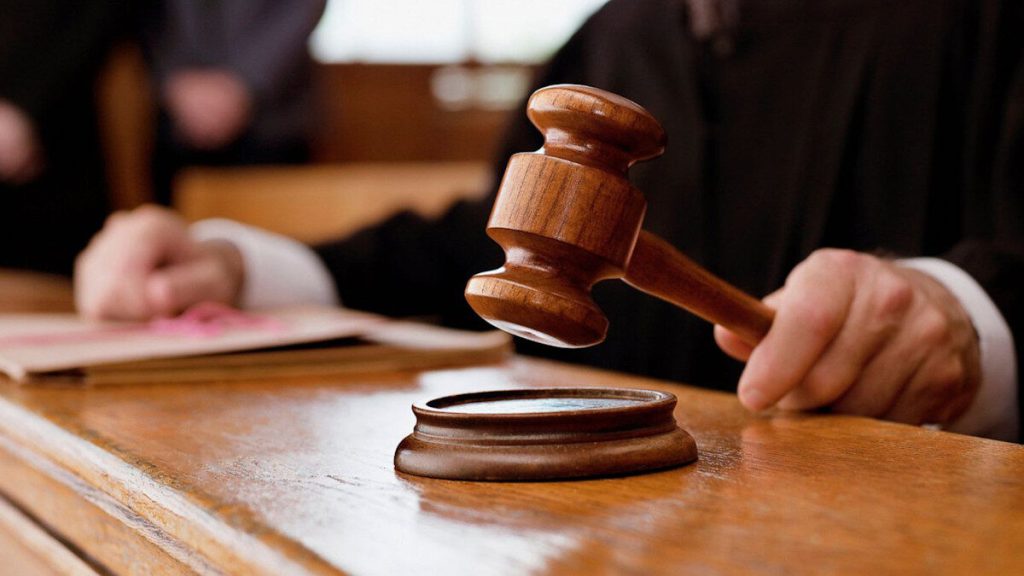 Θεσσαλονίκη: Ποινή κάθειρξης στον 42χρονο που απειλούσε οικογένεια με ηλεκτρικό αλυσοπρίονο