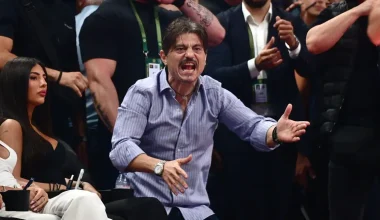 Έξαλλος ο Δ.Γιαννακόπουλος: Μπήκε στο γήπεδο και ξέσπασε κατά της διαιτησίας – Δείτε βίντεο