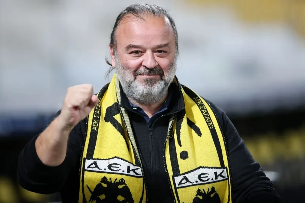 Με απόφαση του Μάριου Ηλιόπουλου η ΑΕΚ «δένει» ακόμα έναν κομβικό παράγοντα