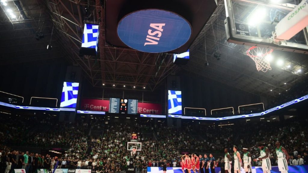 Μεγάλη ντροπή: Υβριστικά συνθήματα από τους οπαδούς του Παναθηναϊκού κατά την ανάκρουση του Εθνικού Ύμνου