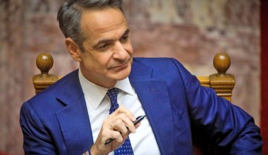 Με επίκεντρο την Συνταγματική Αναθεώρηση η εβδομαδιαία ανασκόπηση του Κ.Μητσοτάκη