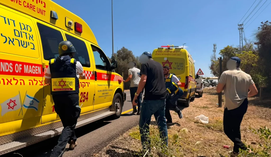 Τρομοκρατική επίθεση στο Ισραήλ: Πυροβολισμοί στην πόλη Καλκίλια – Σκοτώθηκε 35χρονος (βίντεο)