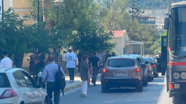 Στην Ευελπίδων ο 37χρονος Παλαιστίνιος που συνελήφθη στην Κρήτη για συμμετοχή στη Χαμάς (φώτο)