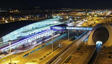 Ιράν: Άρχισαν ξανά οι πτήσεις στο διεθνές αεροδρόμιο «Ιμάμης Χομεϊνί» της Τεχεράνης