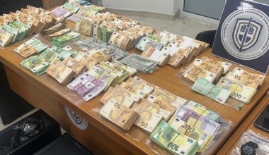 Το «αυτογκόλ» της κυβέρνησης με τις Πολεοδομίες και η παραίτηση του πρώην Γ.Γ. Θύμιου Μπακογιάννη