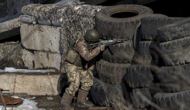 Τραγικό τέλος για δύο Ουκρανούς στρατιώτες στο Ντνιπροπετρόβσκ: Οι Ρώσοι τους επιφύλαξαν μερικά «δώρα» (βίντεο)