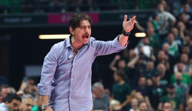 «Βαριά καμπάνα» για τον Δ.Γιαννακόπουλο: Τιμωρήθηκε με απαγόρευση εισόδου 6 μηνών από τους αγωνιστικούς χώρους