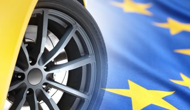 «Έρχεται» το Euro 7: Οι νέοι αυστηροί κανόνες για ρύπους και φθορά οχημάτων – Πότε θα τεθεί σε ισχύ