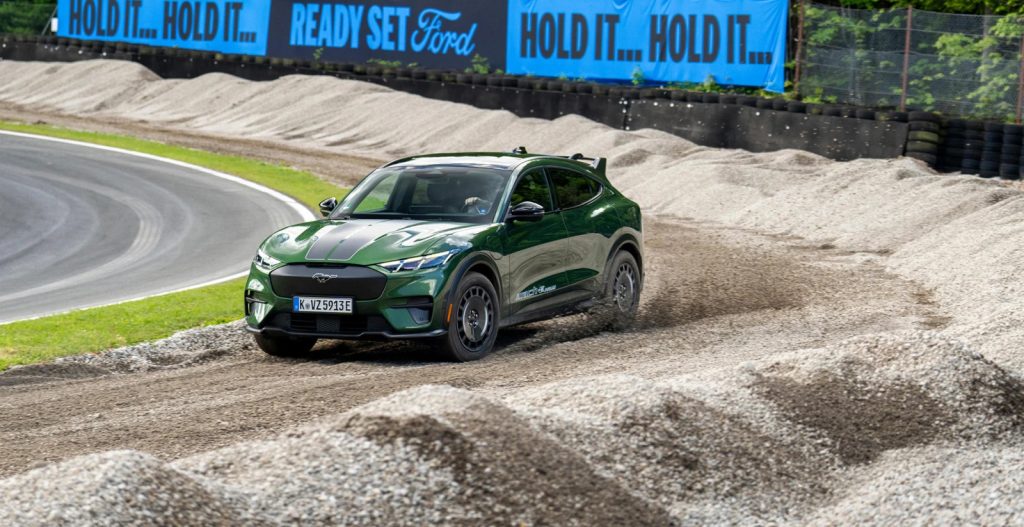 Ford: Μπορεί ένα ηλεκτρικό αυτοκίνητο να κάνει drift;
