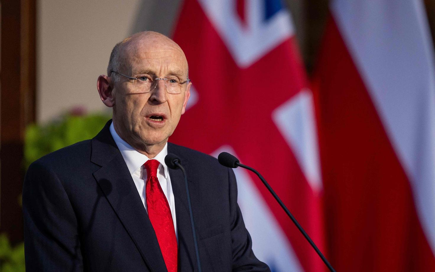 Παραιτήθηκε ο Βρετανός υπουργός Άμυνας, John Healey – Καταγγέλλει έλλειψη κονδυλίων