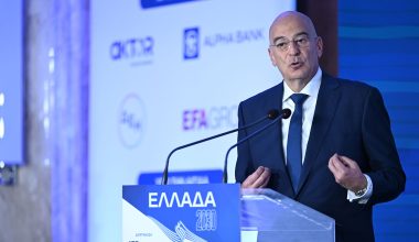 Στο επίκεντρο τουρκικών μέσων ο Ν.Δένδιας για την στράτευση γυναικών