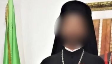 Πετράλωνα: Συνελήφθη Μητροπολίτης που επιδείκνυε τα γεννητικά του όργανα σε περαστικούς!