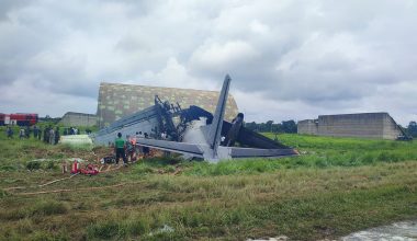 Συνετρίβη αεροσκάφος AN-31 της ινδικής Αεροπορίας: Αναφορές ότι σκοτώθηκε ο πιλότος του – Δείτε βίντεο