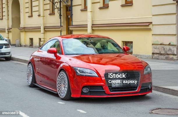 Η BMW και η Audi προμηθεύουν αυτοκίνητα την Ρωσία υπό την «κάλυψη» των κινεζικών οχημάτων