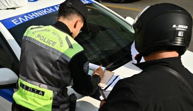 Το «κρυφό» σύστημα στα σύγχρονα αυτοκίνητα που μπορεί να σας γλιτώσει από πρόστιμο της Τροχαίας