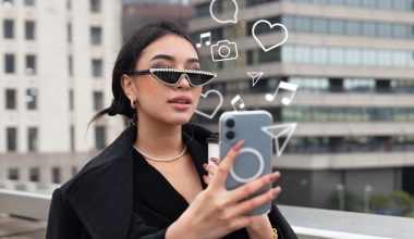 Κίνα: Βάζει όρια στους influencers – «Αν θέλετε να μιλάτε να έχετε πτυχίο»