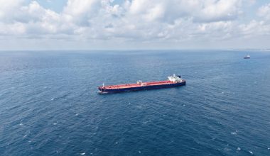 Υεμένη: Μικρή λέμβος προσέγγισε δεξαμενόπλοιο και άνοιξε πυρ νοτιοδυτικά του Άντεν
