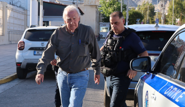 Στα κρατητήρια της ΓΑΔΑ πέρασε το βράδυ ο Αλέξανδρος Γιωτόπουλος: Σήμερα θα οδηγηθεί στον εισαγγελέα