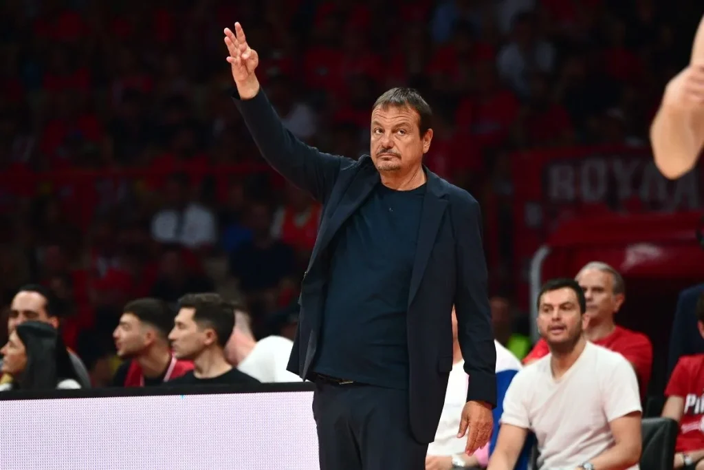 Το μήνυμα του Ε.Αταμάν μετά την αποχώρησή του από τον Παναθηναϊκό: «Σας ευχαριστώ όλους και αντίο»
