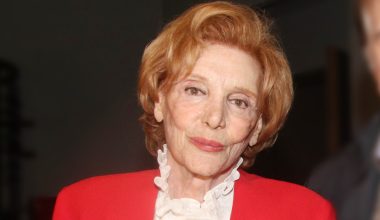 Μάρω Κοντού: Τα νεότερα για το πρόβλημα υγείας της 92χρονης ηθοποιού (βίντεο)