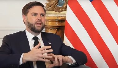Τ.Ν.Βανς για συμφωνία Ουάσινγκτον – Τεχεράνης: «Οι διεθνείς επιθεωρητές πυρηνικών θα επιστρέψουν στο Ιράν»