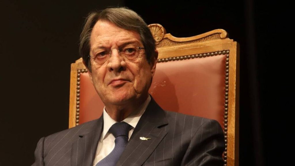 Για 7 κακουργήματα ελέγχεται ο πρώην πρόεδρος της Κύπρου Νίκος Αναστασιάδης!