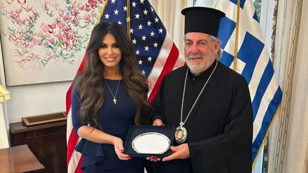 Με τον Αρχιεπίσκοπο Μεγάλης Βρετανίας συναντήθηκε η Κ.Γκιλφόιλ (φωτο)