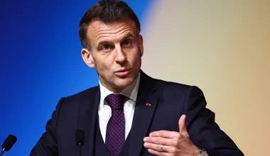 Ε.Μακρόν: Κάλεσε τον Μ.Νετανιάχου να επιδείξει «υπευθυνότητα και ορθολογισμό» στο νότιο Λίβανο