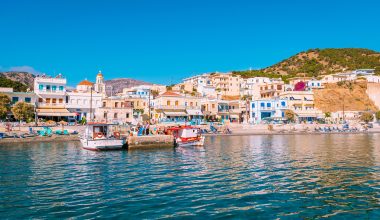 Κάρπαθος: Το ελληνικό νησί με τα «εξωπραγματικά» νερά που μαγεύει τους Ιταλούς ταξιδιώτες