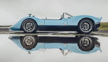 Nichols N1A: V8 με 700 ατμοσφαιρικούς ίππους σε 900 κιλά