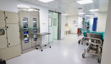 Διακοπές στη Μύκονο μετατράπηκαν σε εφιάλτη για 28χρονη Βρετανίδα – Υποβλήθηκε σε επείγουσα επέμβαση