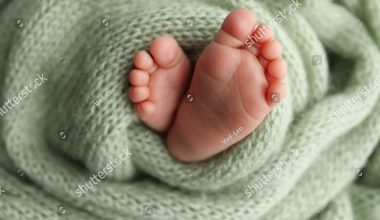 ΕΛΣΤΑΤ: Συνεχίζεται η πτώση των γεννήσεων στην Ελλάδα – Αυξάνονται οι μητέρες άνω των 40 ετών