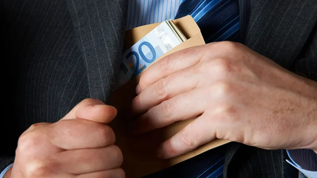 Σεισμός στις πολεοδομίες: Οι φάκελοι σε κοινή θέα και η εμπλοκή ξένης εταιρείας