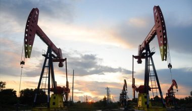 Εβδομαδιαία πτώση στις τιμές του πετρελαίου καθώς ομαλοποιείται η ναυσιπλοΐα στον Περσικό Κόλπο