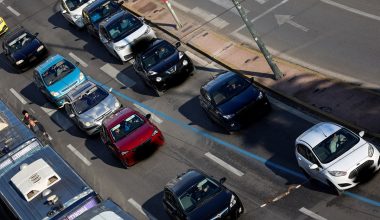 Νέος ΚΟΚ: Πρόστιμο έως 2.000 ευρώ για παράνομο παρκάρισμα – Πότε αφαιρείται το δίπλωμα
