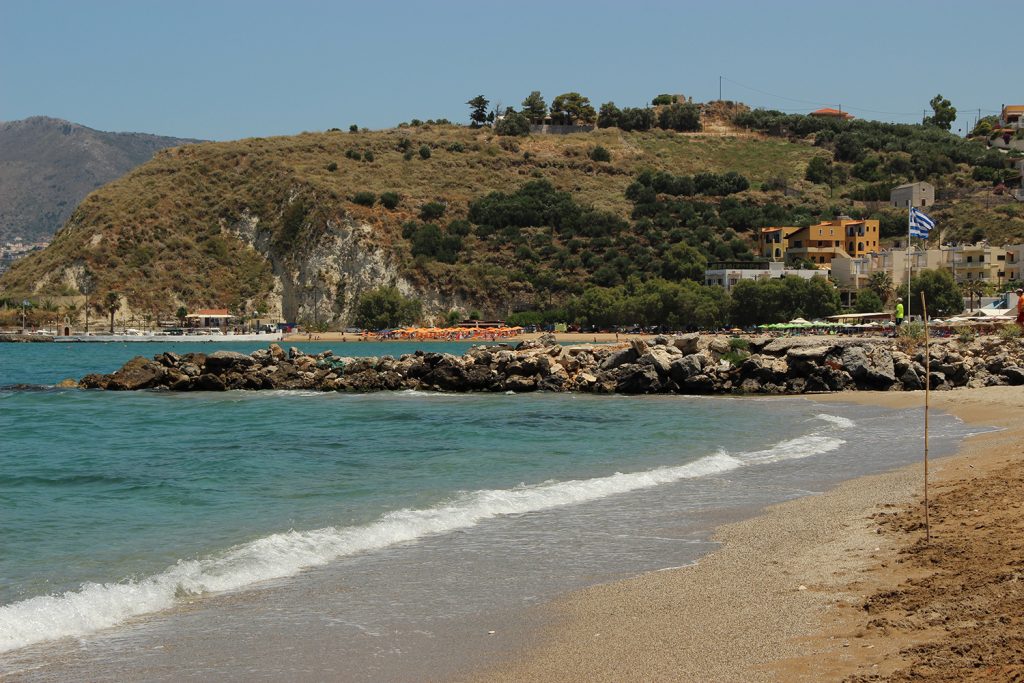 Αναστάτωση σε παραλία των Χανίων: Ναυαγοσώστες εντόπισαν σορό 50χρονου – Αναμένεται νεκροψία-νεκροτομή