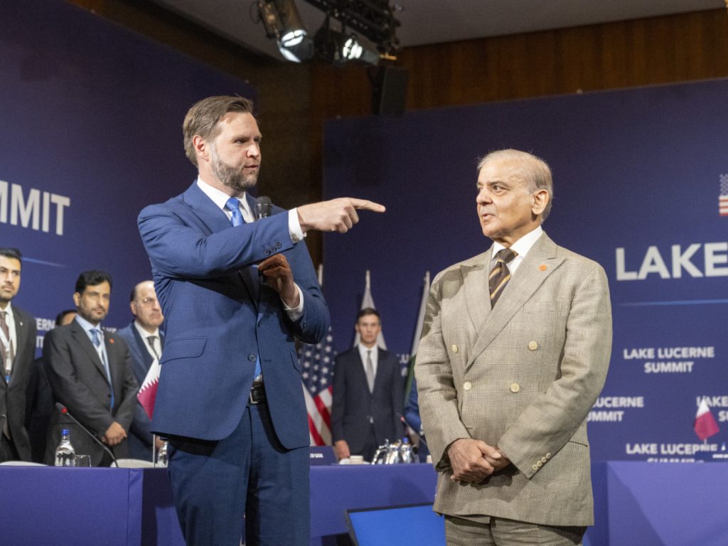 Θρίλερ στην Λουκέρνη – Τελεσίγραφο από Τεχεράνη: «Δεν επιστρέφουμε στο τραπέζι αν δεν ζητήσει συγγνώμη ο Τραμπ»!